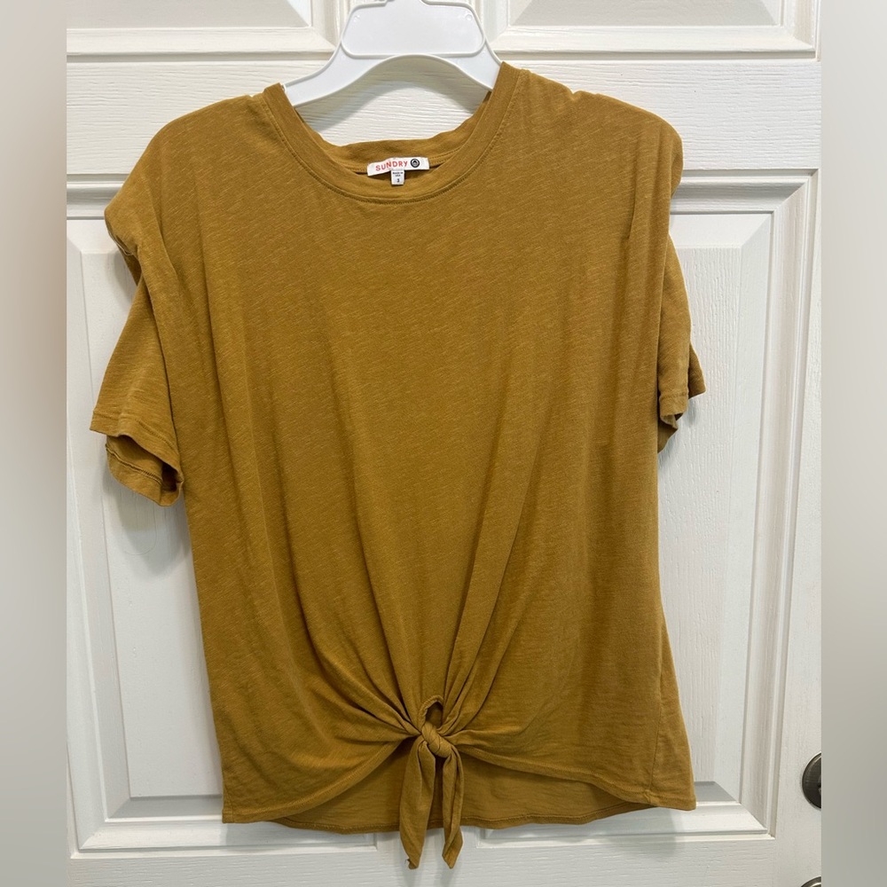 Sundry Yellow Tie Front T-Shirt with squared shoulders